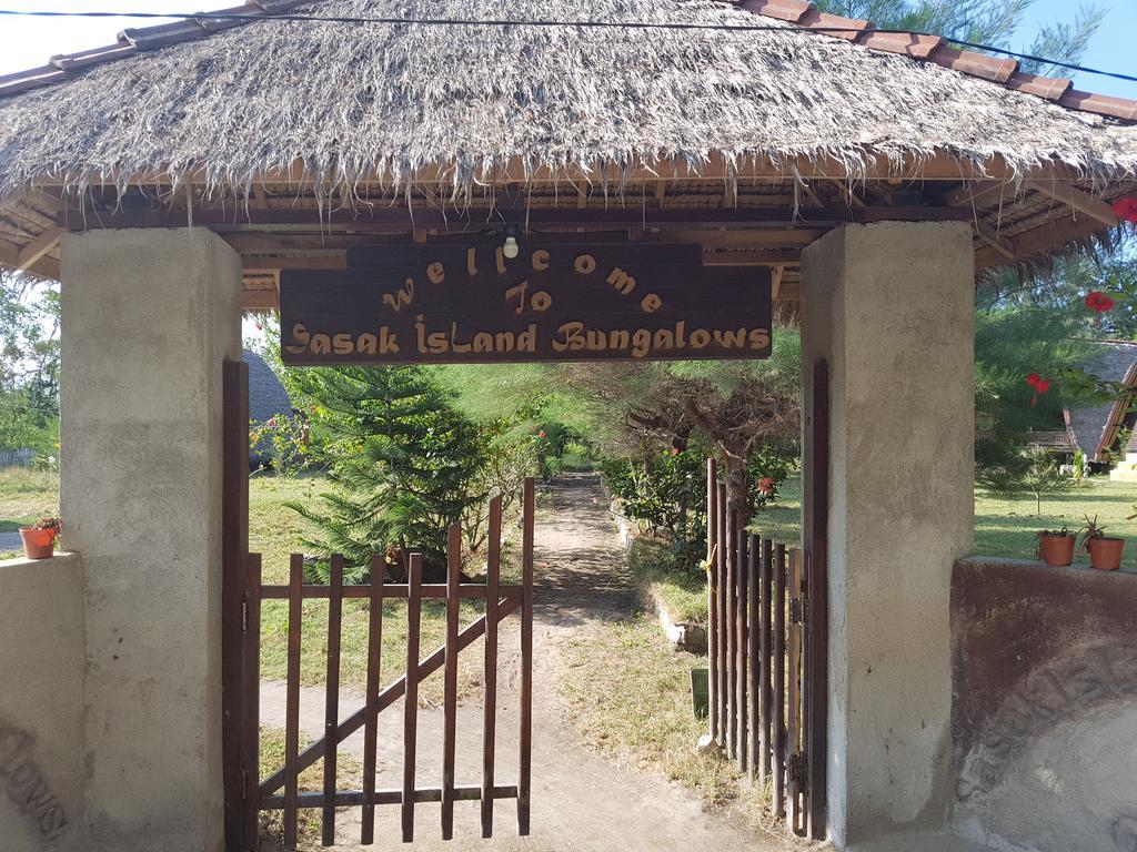 Sasak Island Bungalows ギリ島 エクステリア 写真